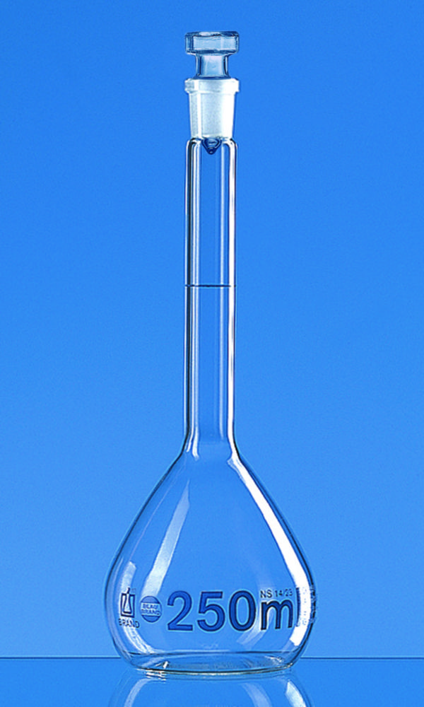 Volumetric Flasks, boro 3.3, class A, blue graduations, with glass stoppers, with DAkkS calibration certificate Volumetric Flasks, boro 3.3, class A, blue graduations, with glass stoppers, with DAkkS calibration certificate