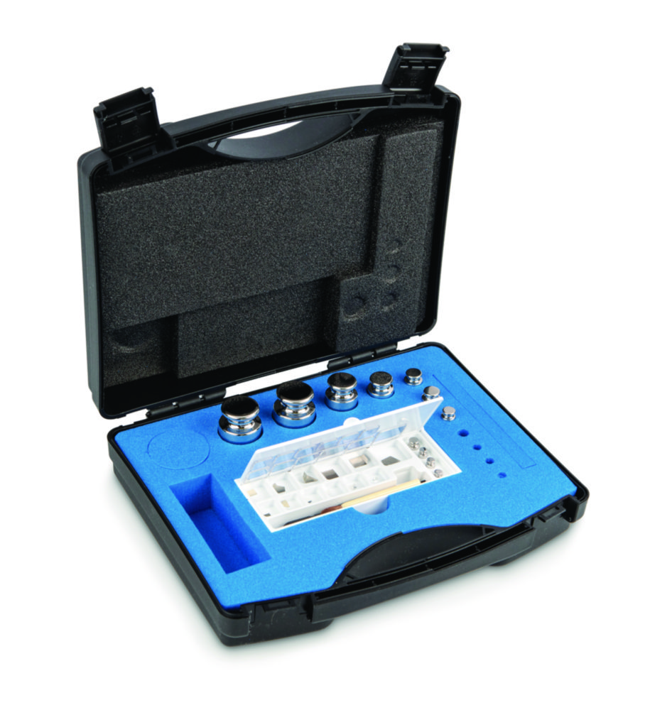 Weight set E2, cylindrical shape, with plastic case Weight set E2, cylindrical shape, with plastic case