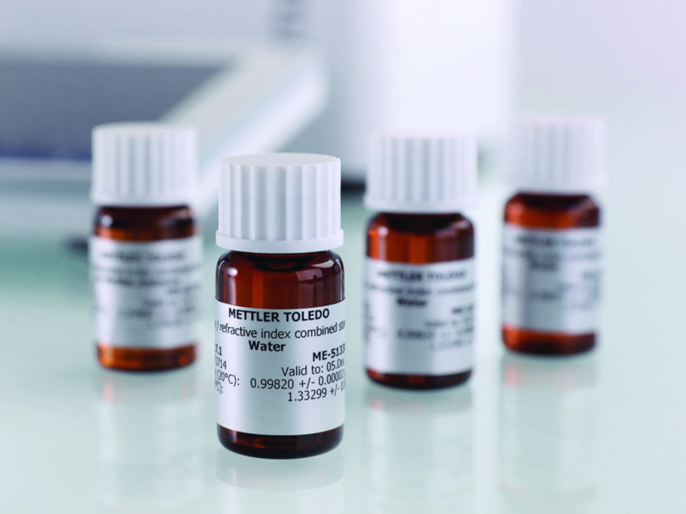 Combined density and refractometry index standards Combined density and refractometry index standards