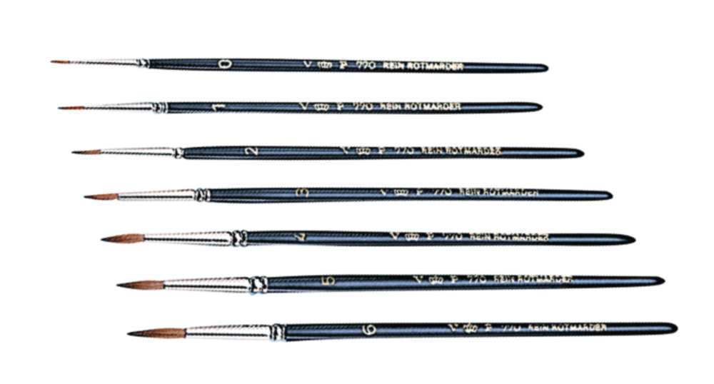 Red marten-hair brushes Red marten-hair brushes