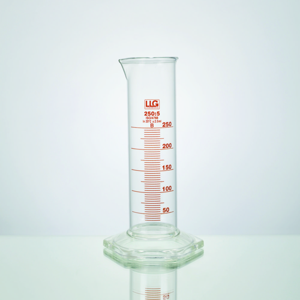 LLG-Measuring cylinders, borosilicate glass 3.3, low form, class B LLG-Measuring cylinders, borosilicate glass 3.3, low form, class B