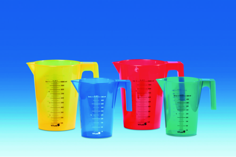Graduated jugs, PP, coloured Graduated jugs, PP, coloured