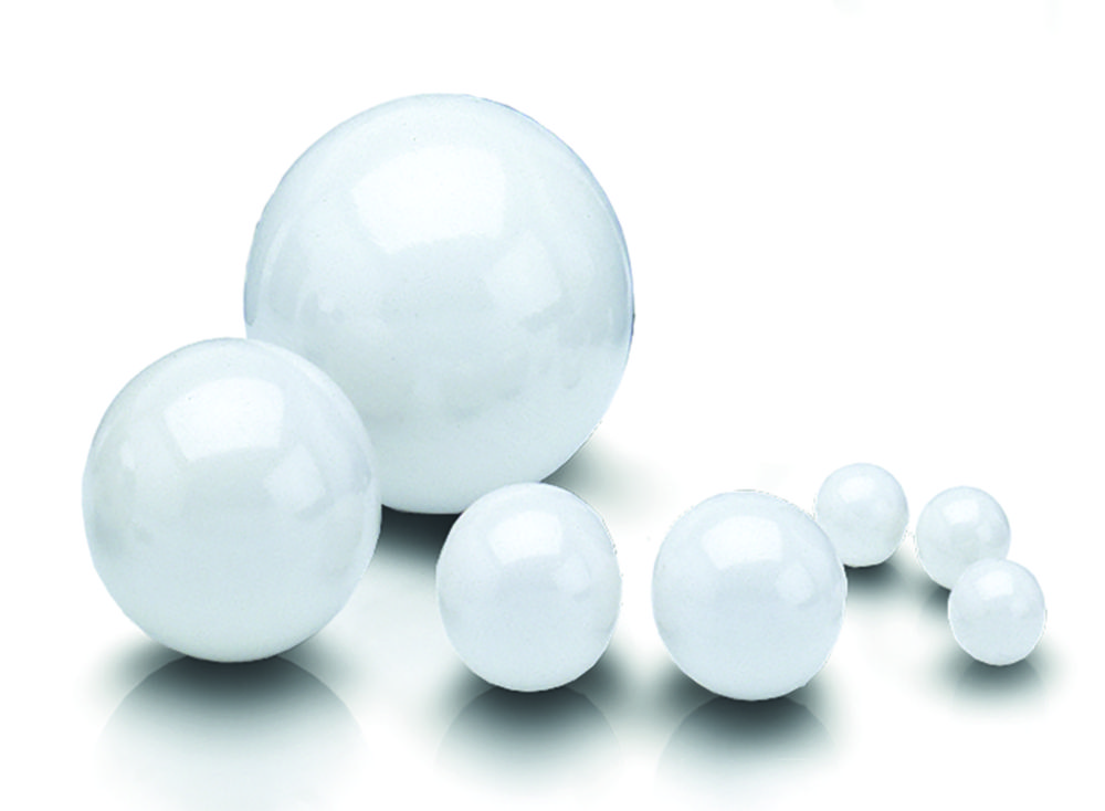 Grinding balls, zirconium oxide
